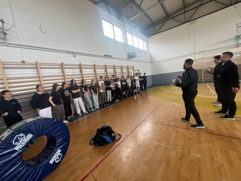 Përfaqësuesit e Kombëtares promovojnë ragbin në SHFMU “Hilmi Rakovica”